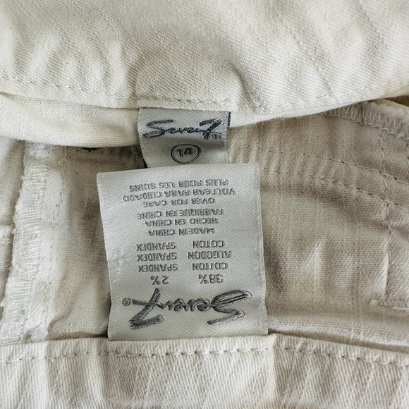 Seven7 Denim Shorts Women 14 Mid Rise Stretch Quality Denim 2000s Y2k - Picture 7 of 9